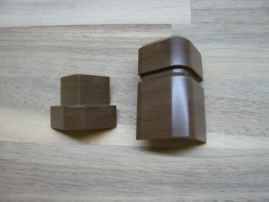 ベルティス出隅キャップ・幅木7型用　