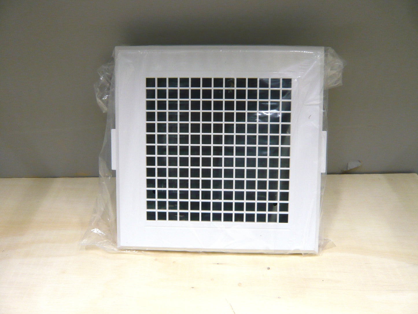 給排気グリル(十字格子タイプ)　P-18GHF5