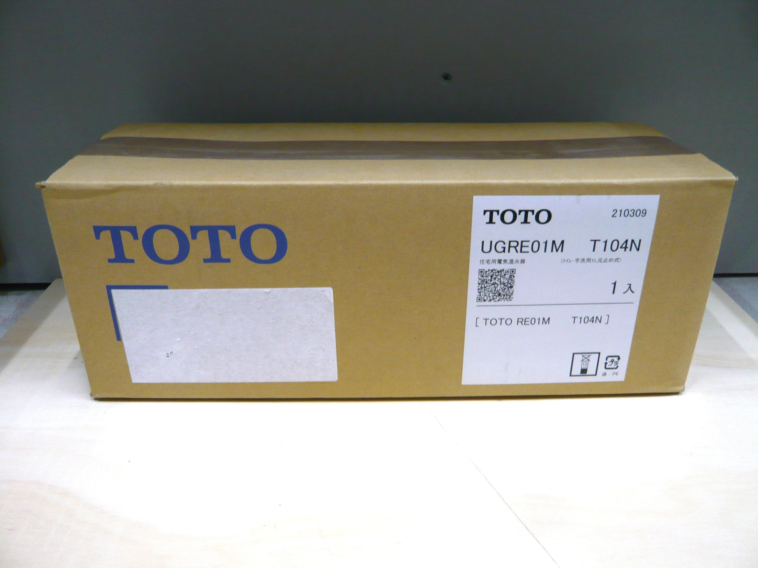 TOTO 電気温水器 UGRE01M T104N